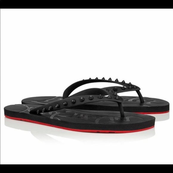 Selling these replica flip flops. They look exactly like the pic - Picture 1 of 3